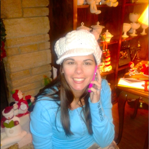 Meet your Posher, Amanda - Picture 1 of 2